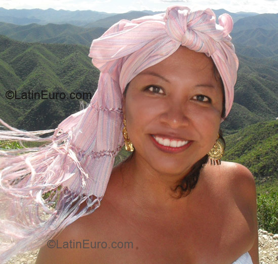 Date this cute Mexico girl Sebastiana from Acapulco MX262