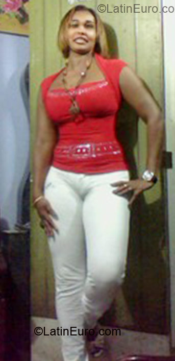 Date this fun Dominican Republic girl Diola from Puerto Plata DO5729