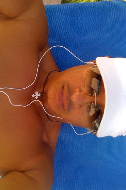 Date this sultry United States man Robert from San Antonio US8422