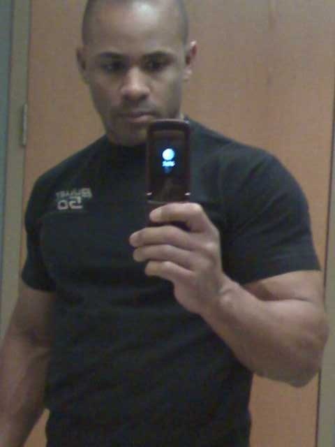 Date this sultry United States man Qnavarre from Garland US8472