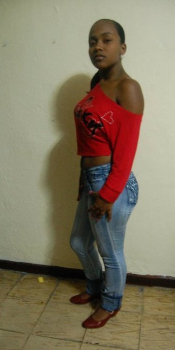 Date this sultry Colombia girl Katherine from Santiago De Cali CO5803