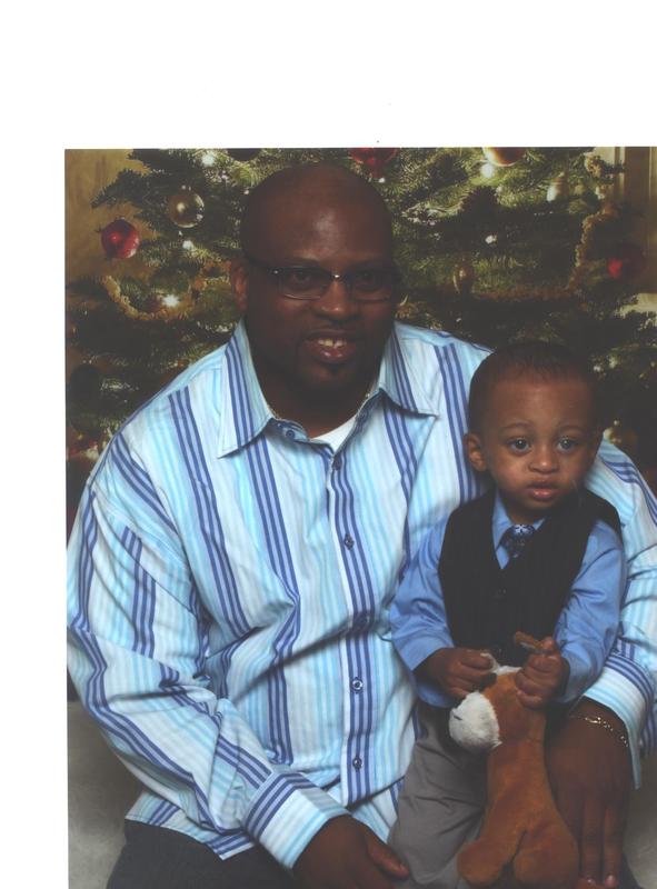 Date this foxy United States man Pitoe from Las Vegas US8490