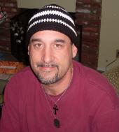 Date this attractive United States man Brian002 from Santa Cruz US8525