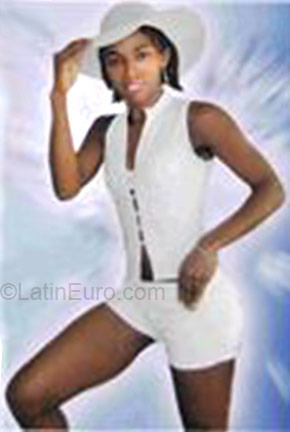 Date this foxy Colombia girl Nelcy from Pereira CO5901