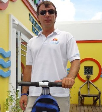 Date this cute Saint Lucia man Caribbean from Gros Islet LC6