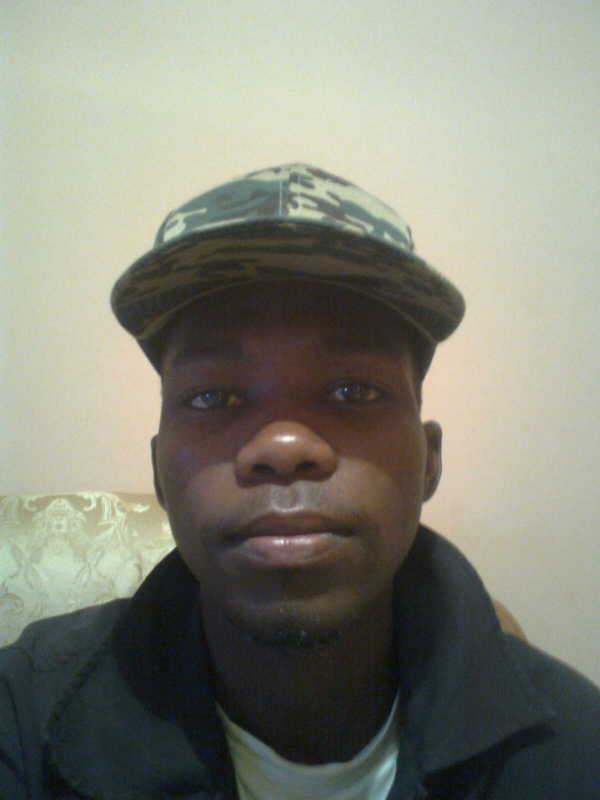 Date this attractive Botswana man Skizzadagam from Gaborone BW2