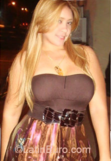 Date this good-looking Dominican Republic girl Yhamell from Santiago DO6035