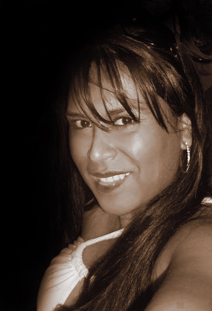 Date this delightful Colombia girl Sammy lorena from Cali CO6003