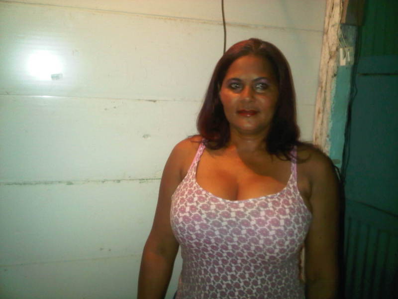 Date this foxy Dominican Republic girl Mercedes from Bavaro DO6047