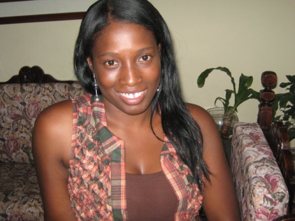 Date this funny Colombia girl Isasanchez82 from Medellin CO6034