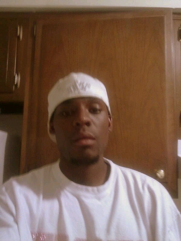Date this hard body United States man Lamar from Louisville US8692