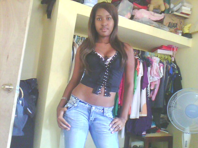 Date this tall Dominican Republic girl Evelin from Santo Domingo DO6214
