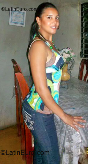 Date this funny Dominican Republic girl Ruth from La Vega DO6234