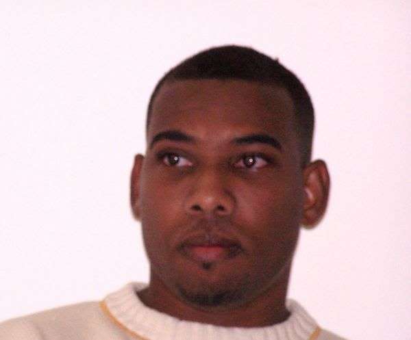 Date this tall Trinidad and Tobago man Anderson from Port-Of-Spain US8758