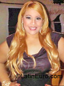 Date this beautiful Dominican Republic girl Karen from Santo Domingo DO6332