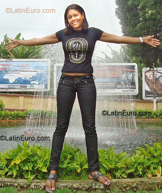 Date this delightful Brazil girl Josilene from Jaboatao dos Guararapes BR4510