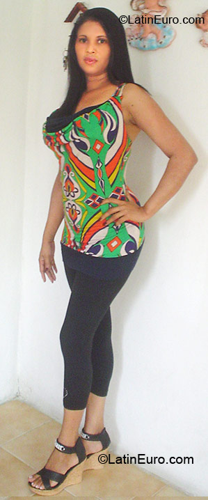Date this delightful Colombia girl Judi from Cartagena CO6273