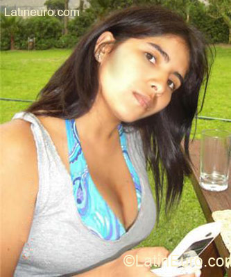 Date this gorgeous Peru girl Brigitte from Lima PE427