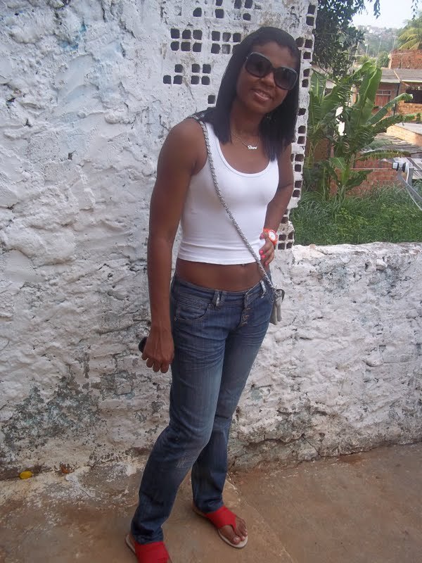 Date this voluptuous Brazil girl Daniela from Salvador BR4607