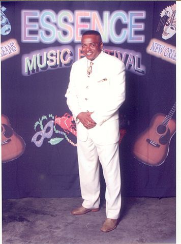 Date this young United States man VON from Los Angeles US8960
