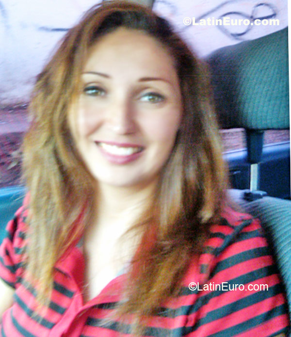 Date this delightful Honduras girl Valerie from Tegucigalpa HN289