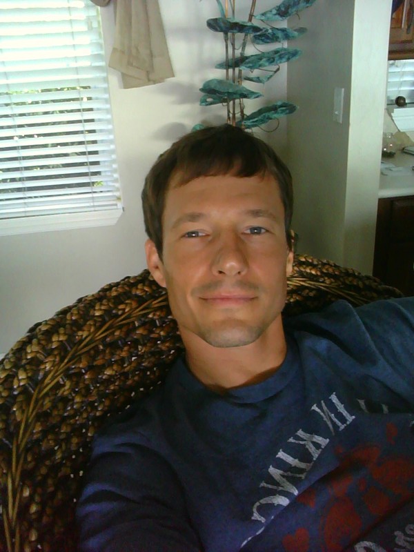 Date this foxy United States man Andrew from St Petersburg US9070