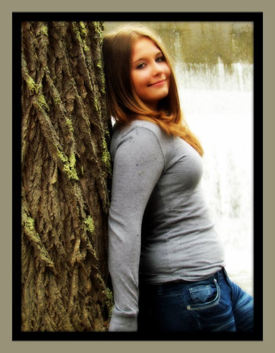 Date this charming United States girl (Wild from Marion US9132