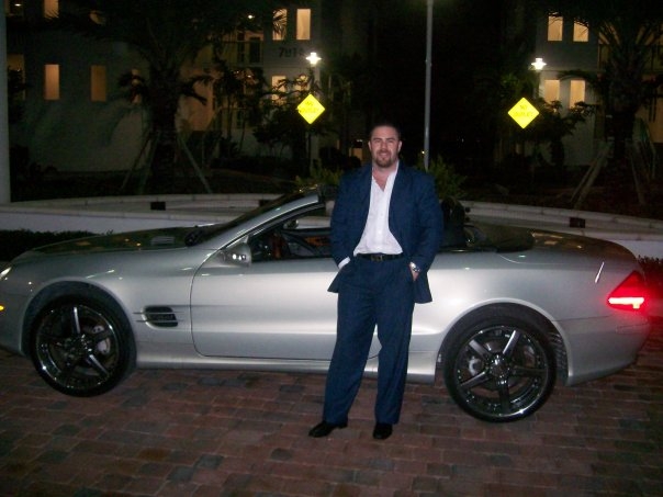 Date this happy United States man Jzamo371 from Miami US9198