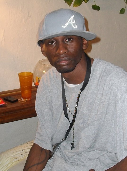 Date this georgeous United States man James from Atlanta US9210