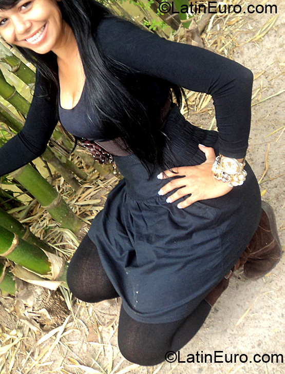 Date this georgeous Brazil girl Maysa from Monte Aprazivel BR4879