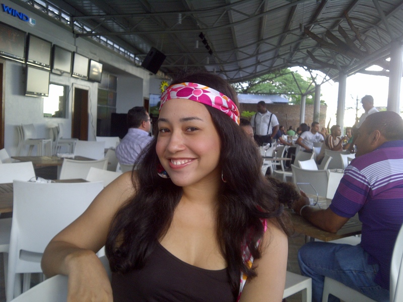 Date this good-looking Dominican Republic girl AWANDA from Santo Domingo DO7019