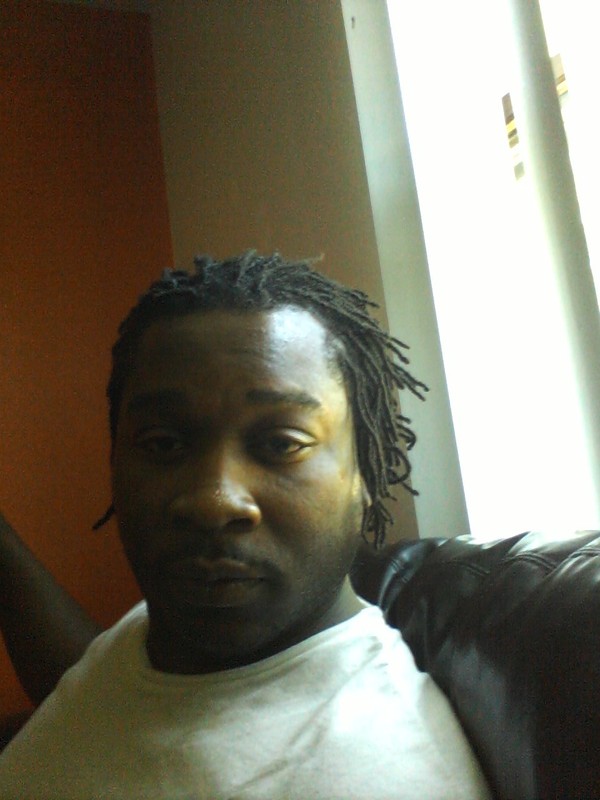 Date this nice looking United States man Ljuan from Milwaukee US9237