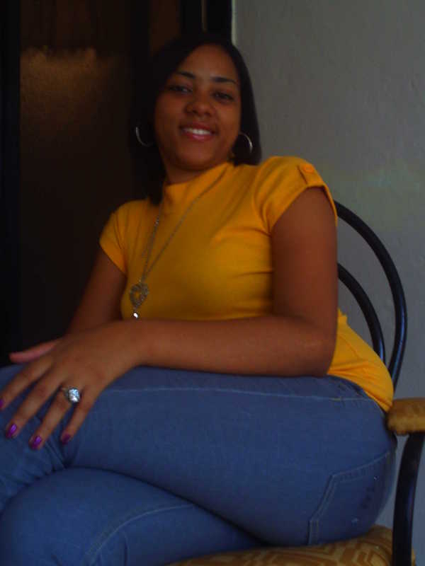 Date this good-looking Dominican Republic girl Keyssi from Santiago DO7028