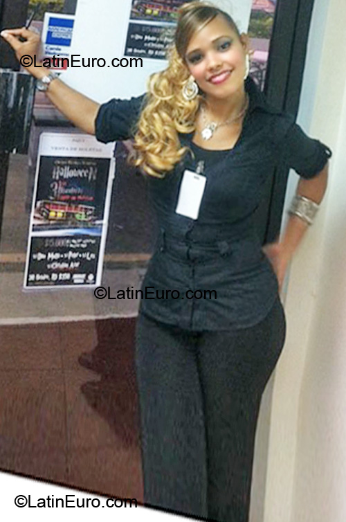Date this charming Dominican Republic girl Carmen from Puerto Plata DO7119