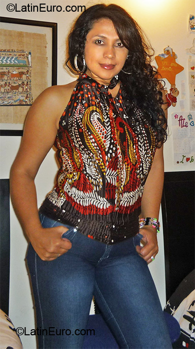 Date this passionate Colombia girl Adriana from Bogota CO6682