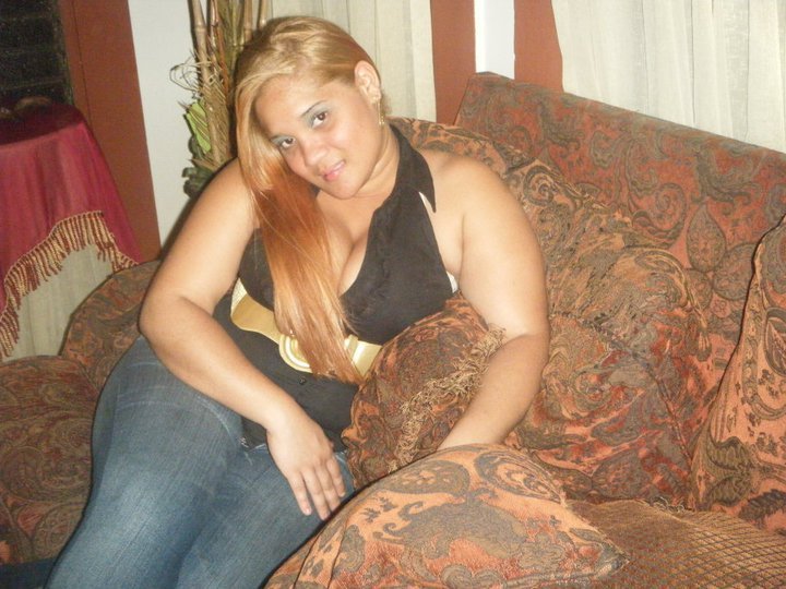 Date this voluptuous Dominican Republic girl Yenny from Santiago DO7145