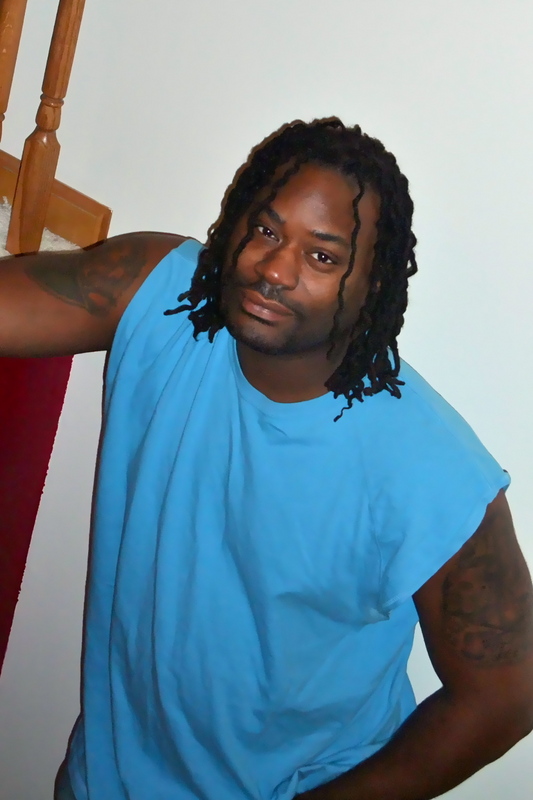 Date this passionate United States man Terrance from Bath US9357