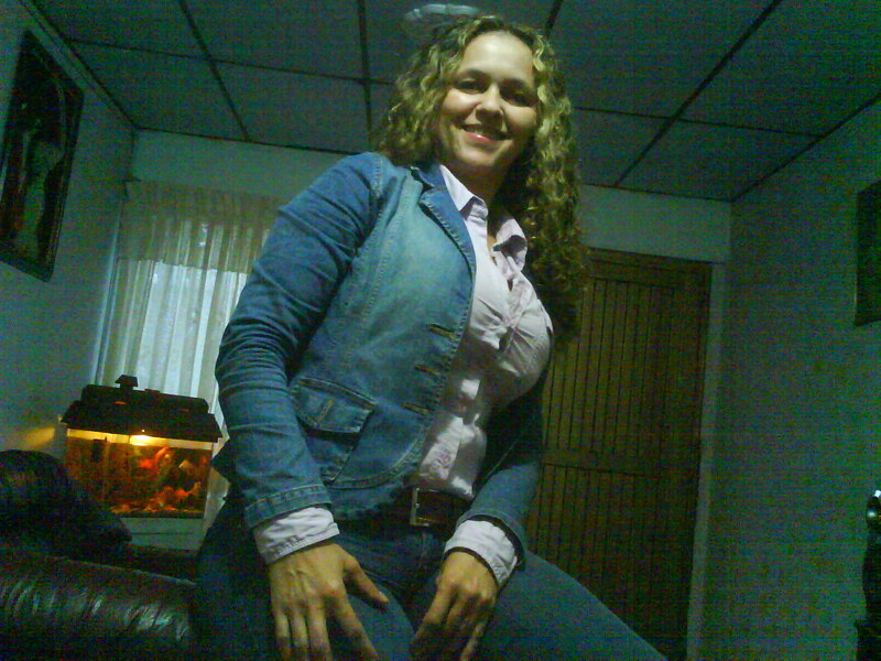 Date this beautiful Colombia girl Gloyo from Medellin CO6744