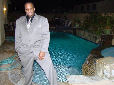 Date this sultry United States man Cecil from Hamden US9421