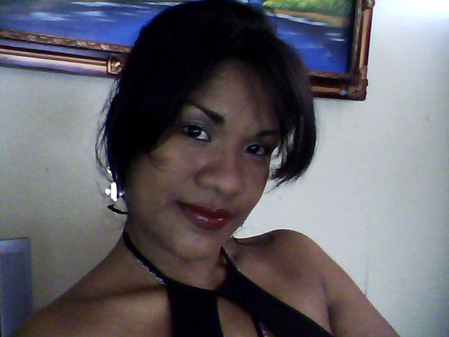 Date this happy Nicaragua girl Ivania from Managua NI17
