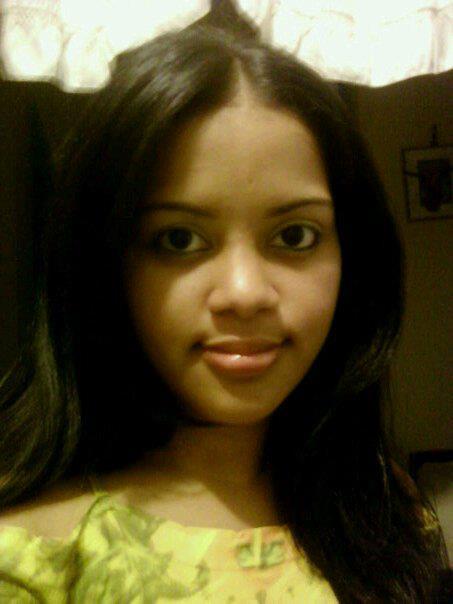 Date this gorgeous Dominican Republic girl Adriana from Santiago DO7296
