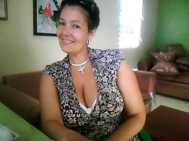Date this charming Dominican Republic girl Amandalove from Santo Domingo DO7336