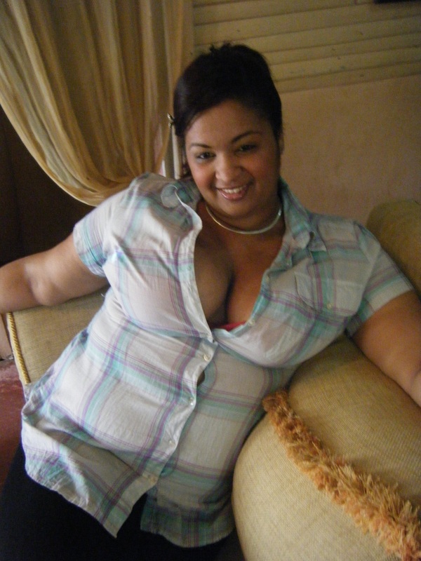 Date this delightful Dominican Republic girl Yenny burgoz from Santiago DO7430