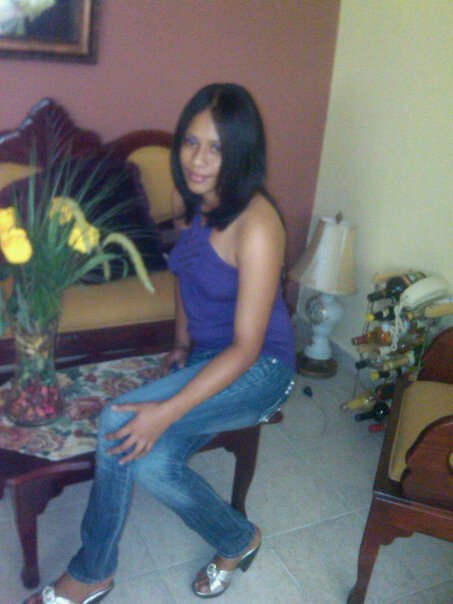 Date this charming Dominican Republic girl Yleana from Santiago DO7446