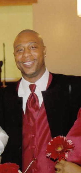Date this attractive United States man Onlyson2 from Indianapolis US9587