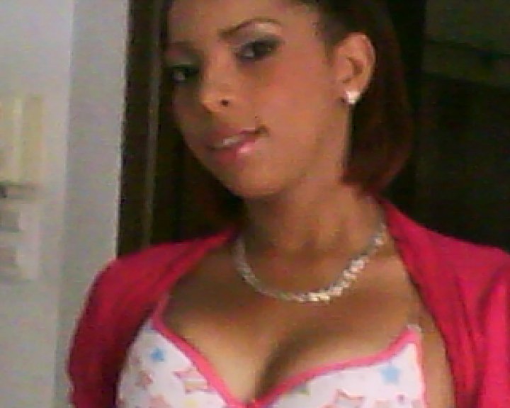 Date this happy Dominican Republic girl Diana from Santo Domingo DO7490