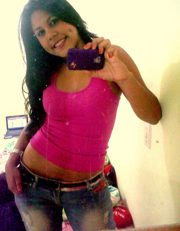 Date this beautiful Colombia girl CAROLINA from Bogota CO6952
