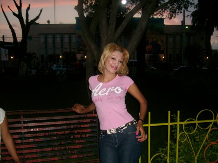 Date this gorgeous Dominican Republic girl Bianka from Santiago DO7581
