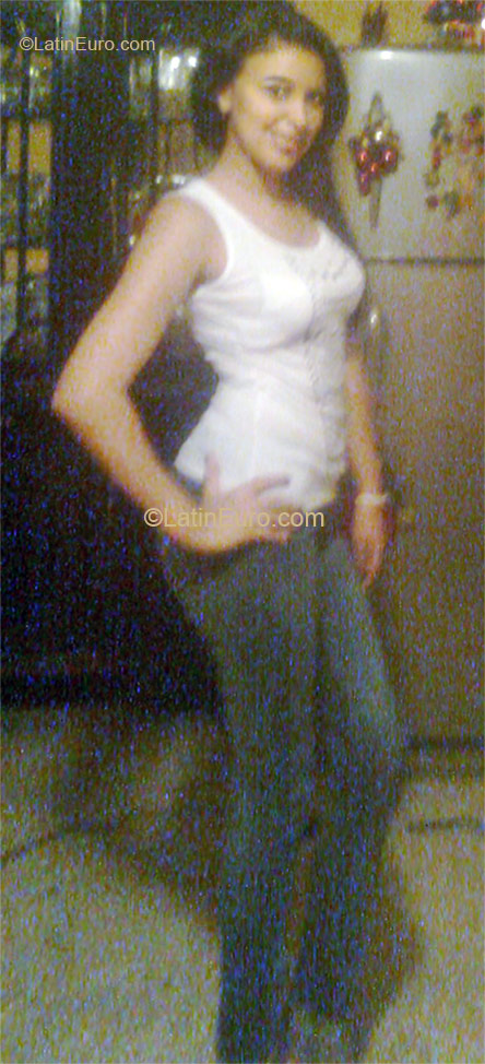 Date this beautiful Ecuador girl Lisslas from Guayaquil EC112