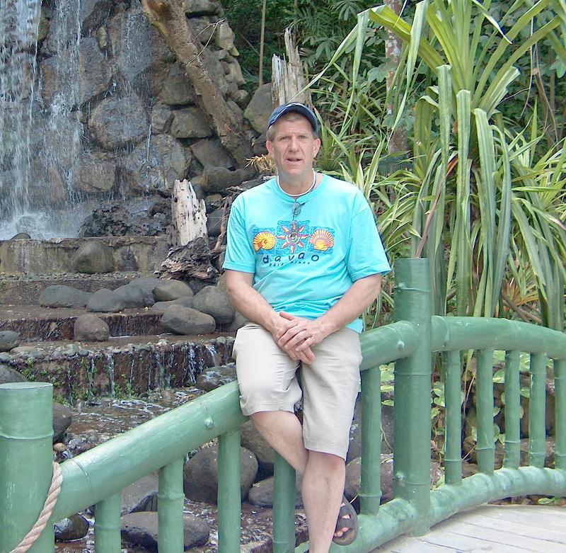Date this pretty United States man Revd12 from Saint Joseph US9747